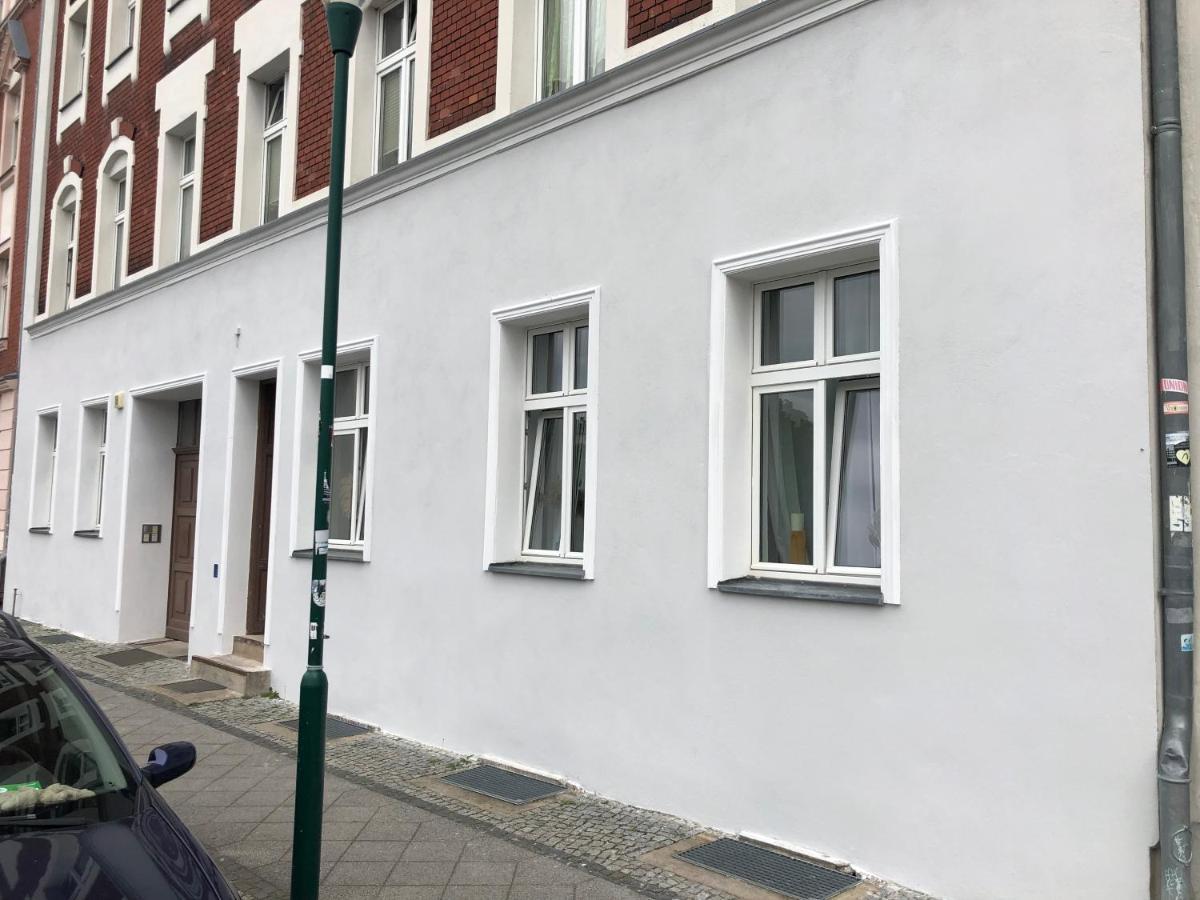 Modernes Apartment Lieblingsfleck I 2 Schlafzimmer I 4 Betten I Zentrumsnah Eberswalde ภายนอก รูปภาพ